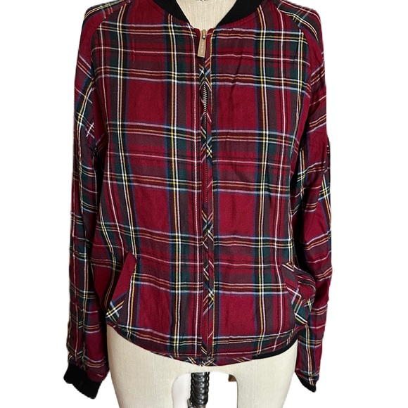 Sanctuary lined plaid zip up jacket. Size small - Picture 1 of 9